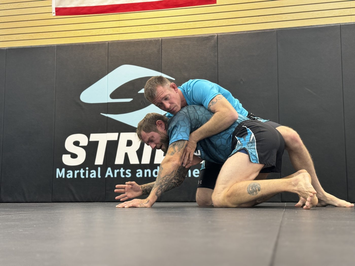 Adult BJJ sparring in Excelsior Springs